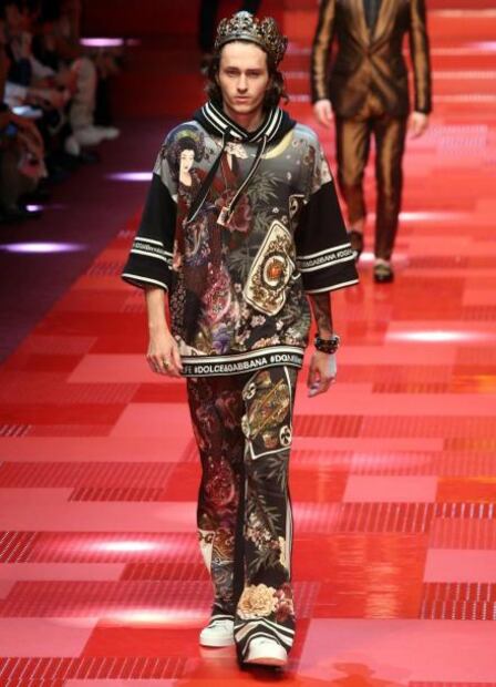 Miley Cyrus arremete contra Dolce & Gabbana y diseñadores contestan