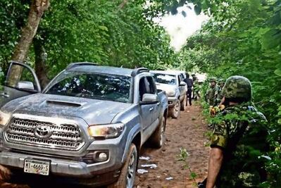 Ejército toma control de Lázaro Cárdenas