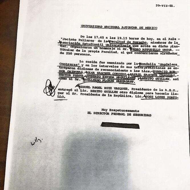 Hasta los reconocimientos fueron vigilados.En el primer reporte de la DFS sobre Olga Sánchez Cordero, se describe que la ahora titular de la Segob, junto con el entonces director de la institución, Pedro Astudillo Ursúa, recibió un “diploma". ARCHIVO