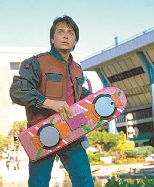 "Volver al futuro" toca el éxito como esfera de adivino 