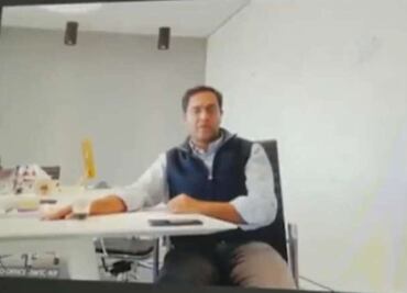 Jefe que despidió 900 empleados por Zoom se disculpa; "No mostré respeto", dice