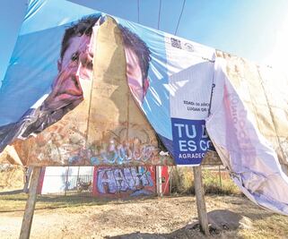 Rompen anuncio de recompensa por caso de saxofonista