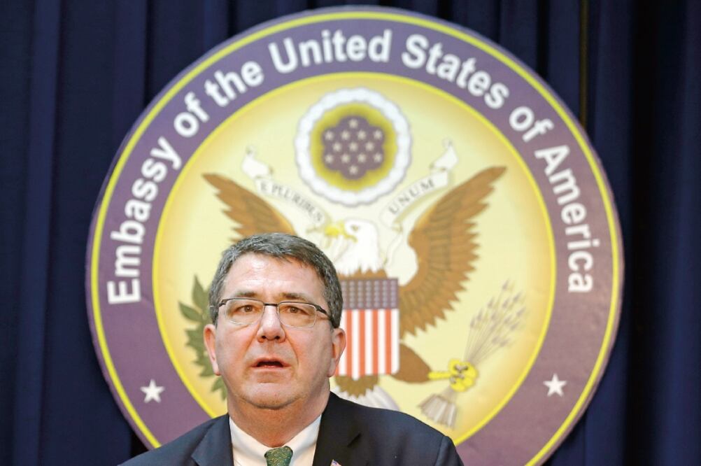 El secretario de la Defensa de Estados Unidos, Ashton Carter, agradeció a nuestro país por su determinación para ampliar la asociación en la defensa continental ()ARCHIVO EL UNIVERSAL