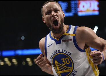 El impresionante triple de Steph Curry ante los Nets; una locura lo de Golden State en la NBA