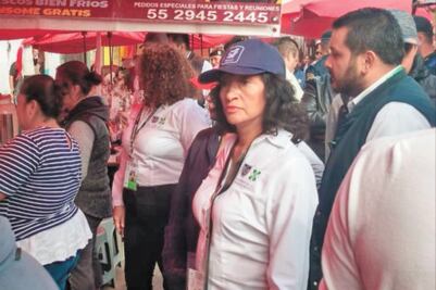 Inician operativos en tianguis contra ventas de celulares 