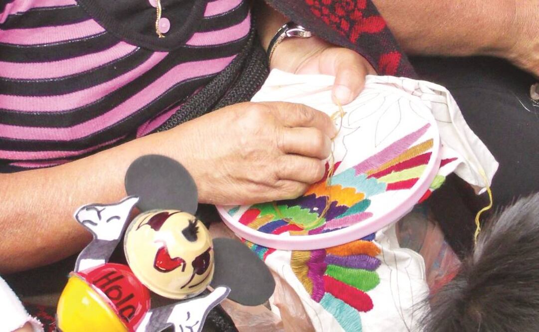 Especialistas piden crear una nueva legislación contra el plagio de las creaciones de los pueblos indígenas (ARCHIVO EL UNIVERSAL)