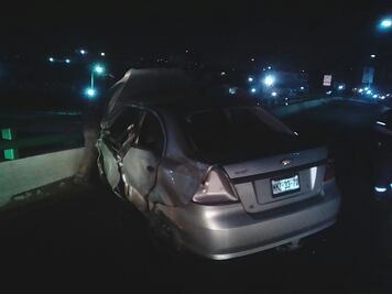 Choque en Periférico Norte deja a mujer decapitada