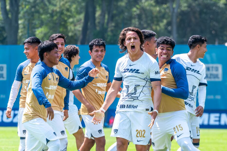 Jugadores de Pumas Sub-23 en festejo - Foto: Imago7