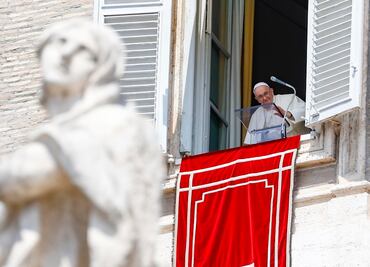 El Vaticano autoriza padrinos de bautismo transexuales, con condiciones