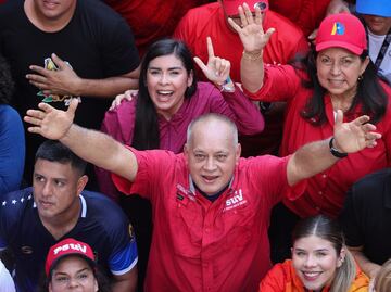 Venezuela denuncia plan de atacar Embajada argentina para "culpar" al gobierno de Maduro