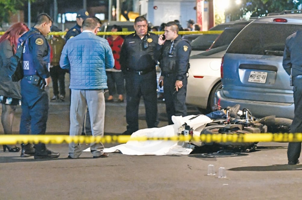 Taylor Jonathan Baeza circulaba en su moto cuando dos hombres lo siguieron y le dispararon. (ALAN RODRÍGUEZ. EL UNIVERSAL)