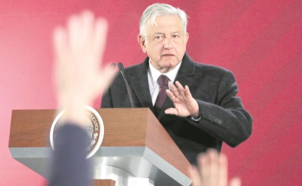 AMLO contra las Momias