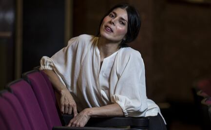 Hacer perfumes, la otra pasión de Ely Guerra