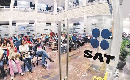 SAT: Recaudación de impuestos supera los 4 billones de pesos al cierre de noviembre