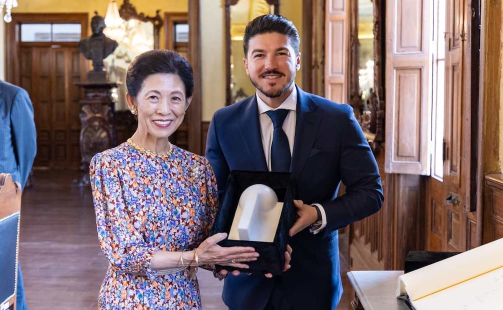 El gobernador de Nuevo León, Samuel García, y la princesa de Japón, Hisako de Takamado. Foto: Especial