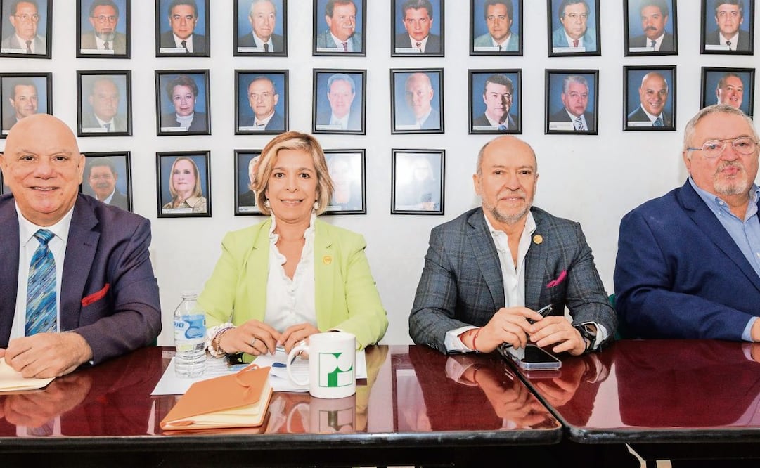 Integrantes de la Asociación Mexicana de Profesionales Inmobiliarios y del Instituto de Administradores de Inmuebles coincidieron en que no hay lugares para construir vivienda. Foto: OSMAR ALVARADO/EL UNIVERSAL