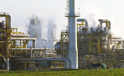 Desalojan escuela tras reparación de ducto de Pemex en Tabasco