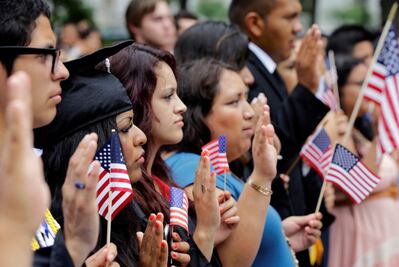 Autorizan en Nebraska dar licencia a jóvenes migrantes