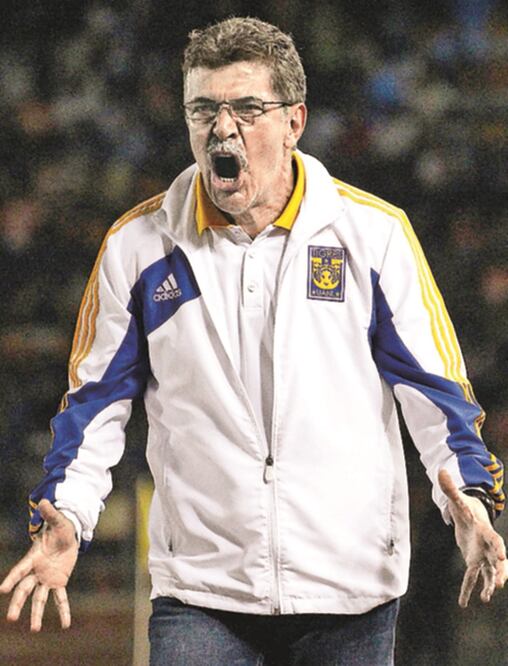 El polémico técnico opina que el futbolista es muy mañoso (ARCHIVO. EL UNIVERSAL)