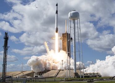 Astronautas del Crew-5 llegarán a la EEI acompañados de... ¿Albert Einstein?