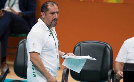 Coach de la selección mexicana de vóleibol, internado por coronavirus
