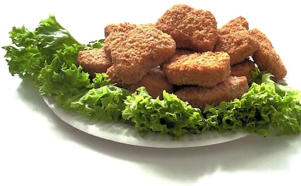 Nuggets de pollo, con altos niveles de grasa, pellejo y soya: Profeco