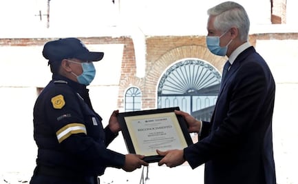 En el Día del Policía Mexiquense, Del Mazo reconoce a elementos destacados  