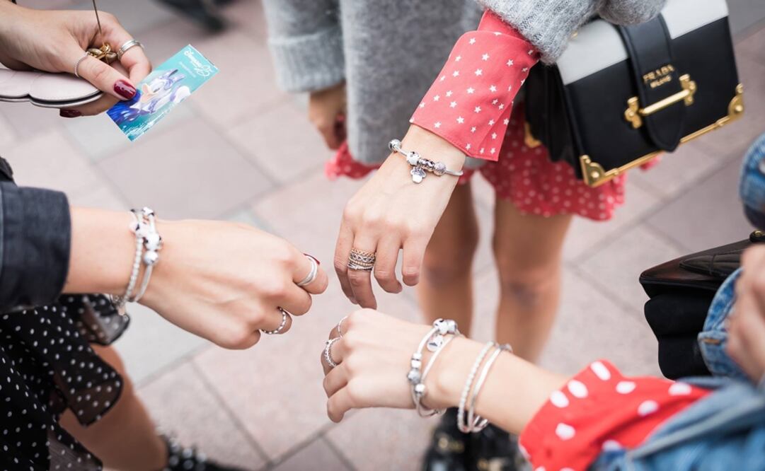 This limited edition charm, which will be sold exclusively in Mexico, is inspired by “calaveras” (skulls) - Photo: Taken from Pandora's official Facebook page