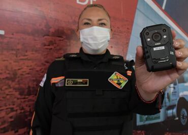 Policías de Neza usarán cámaras de solapa para grabar todas sus actividades