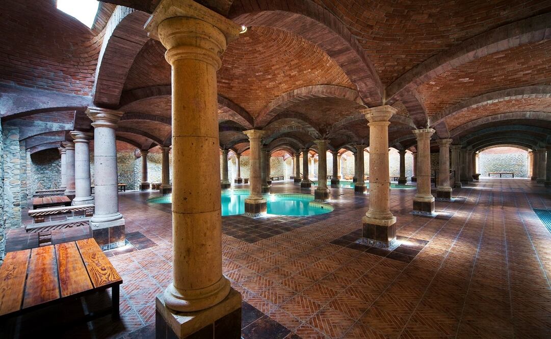 Albercas de aguas termales al estilo de la arquitectura romana. Foto: Cortesía Termas de San Joaquín 