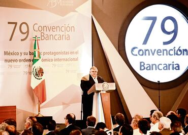 Empresas podrán abrir cuentas en dólares: Carstens