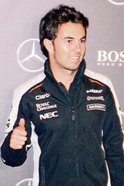 Checo Pérez se lanza por la centena