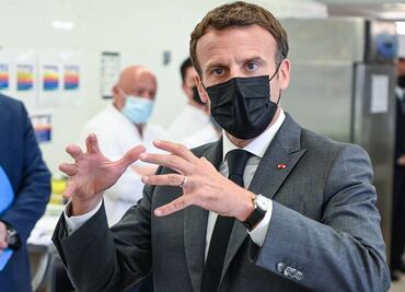 Macron, firme en restricciones antiCovid pese a ser tachado de “dictador sanitario”