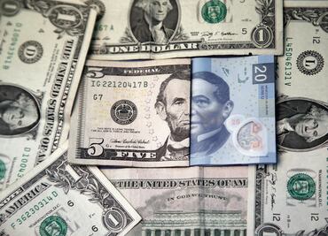 Pese a repunte, dólar se mantuvo por debajo de los niveles con los que inició el gobierno de AMLO