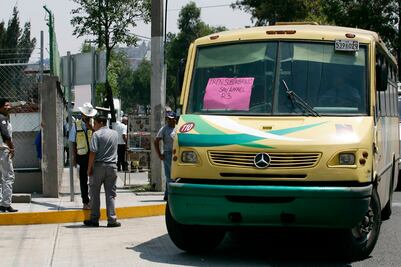 Mueren dos asaltantes en intento de robo a transporte público en Tlalnepantla