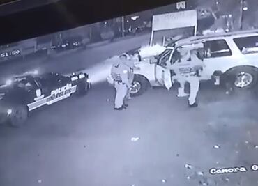Captan a policías de Morelos que agreden a automovilista y a su perro
