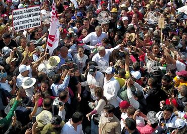Minuto a minuto de marcha de AMLO en la CDMX