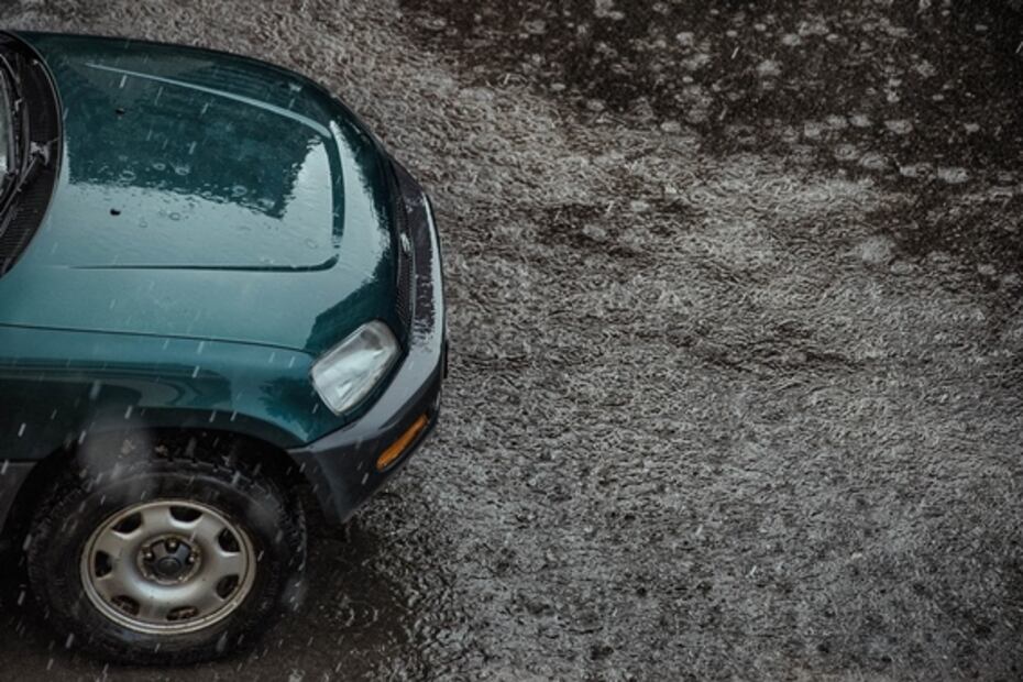 ¿Cómo pasar por un camino inundado?