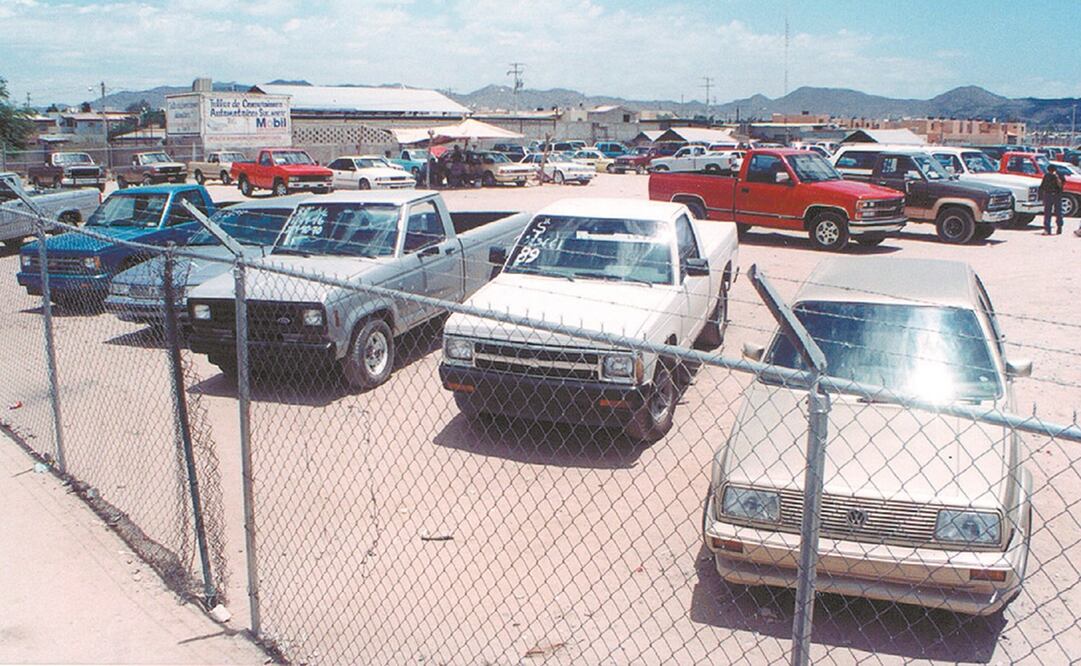 De acuerdo con distribuidores de vehículos nuevos, se calcula que al menos unos 800 mil autos chocolate se legalizarán en Baja California. Foto: ARCHIVO EL UNIVERSAL