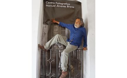 Biblioteca de Francisco Toledo sobre fotografía regresa al Centro Fotográfico Manuel Álvarez Bravo 