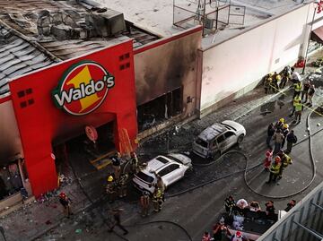 Salud confirma que 15 personas fueron hospitalizadas por explosión de Waldo's en Hermosillo; 10 fueron dadas de alta, señala