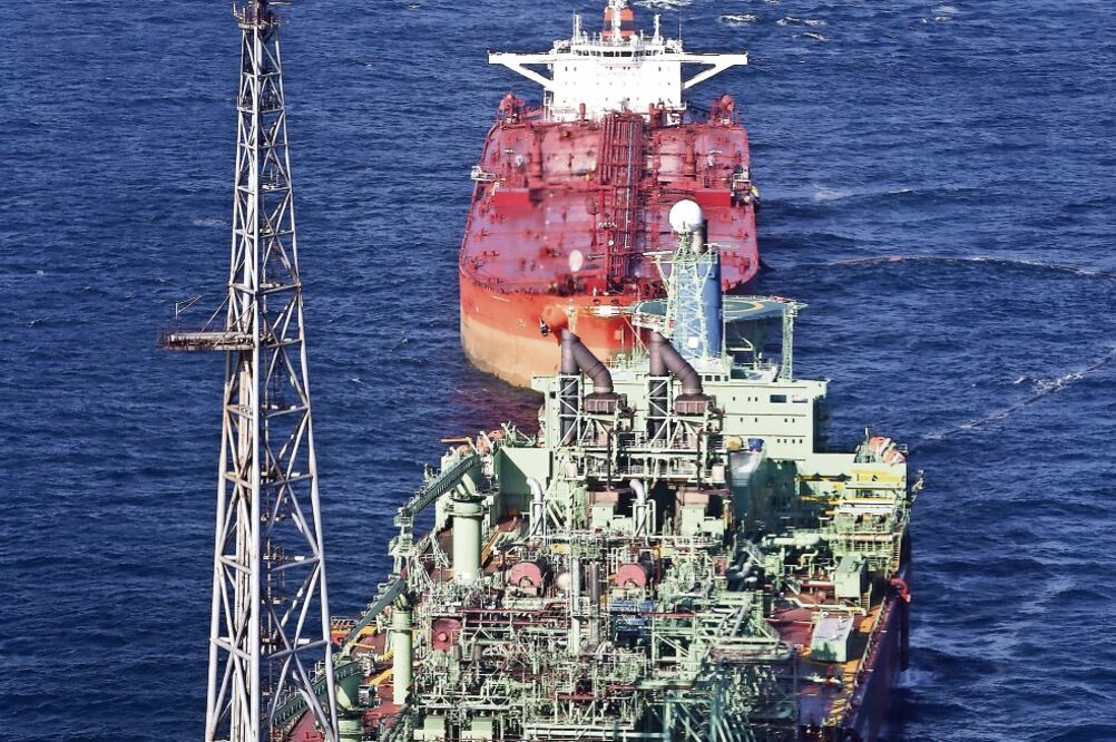 De acuerdo con datos de Petróleos Mexicanos, Pemex Logística es una empresa rentable, pues al cierre de 2016, habrá contribuido a Pemex cerca de 13 mil millones de pesos de utilidad neta. (ARCHIVO EL UNIVERSAL)