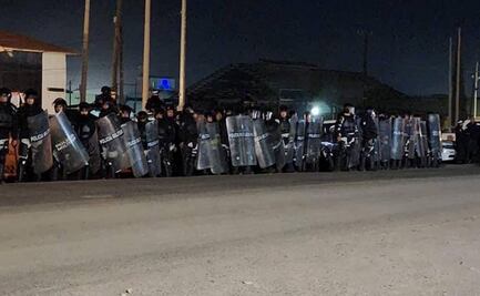Mineros de la Sección 65 bloquean carretera Cananea-Ímuris