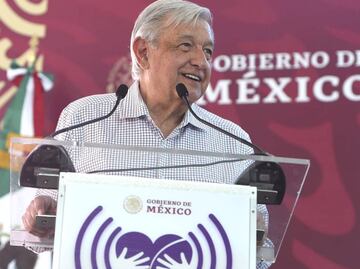 AMLO anuncia iniciativa para elevar a rango constitucional pensión para personas con discapacidad