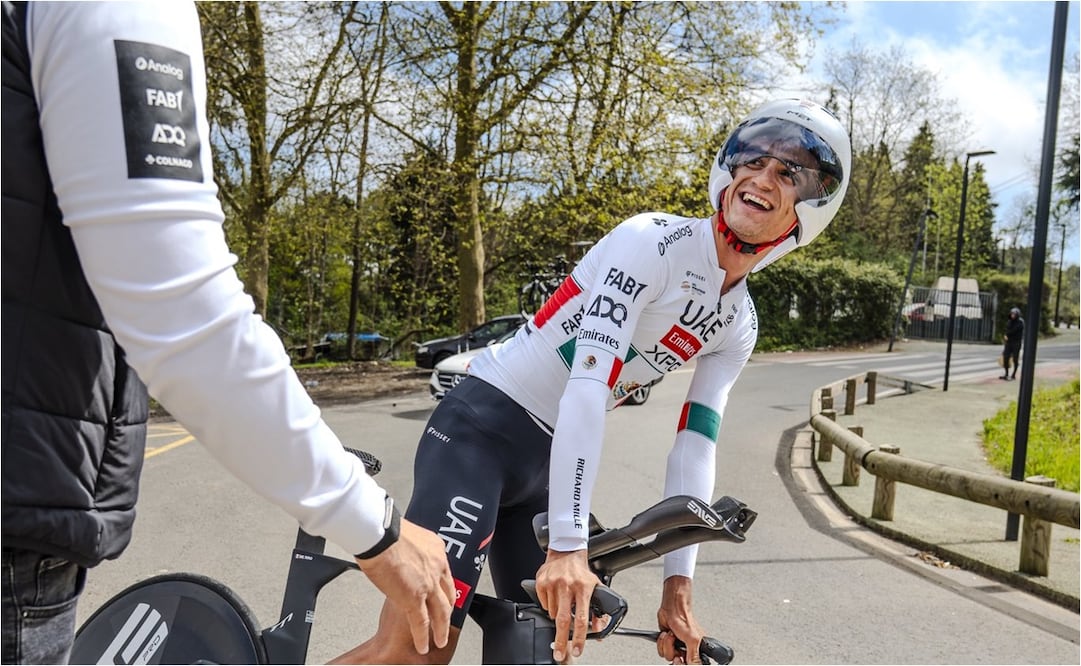 FOTO: Confianza total: Isaac del Toro lidera al UAE Team Emirates