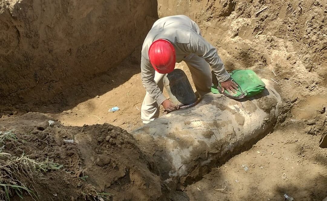 Los uniformados ubicaron una manguera de aproximadamente 200 metros. Foto: Especial