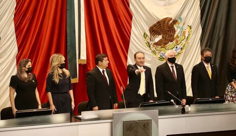 Alfonso Durazo rinde protesta como gobernador de Sonora 