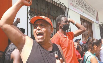 Liberan en Tapachula a cientos de migrantes