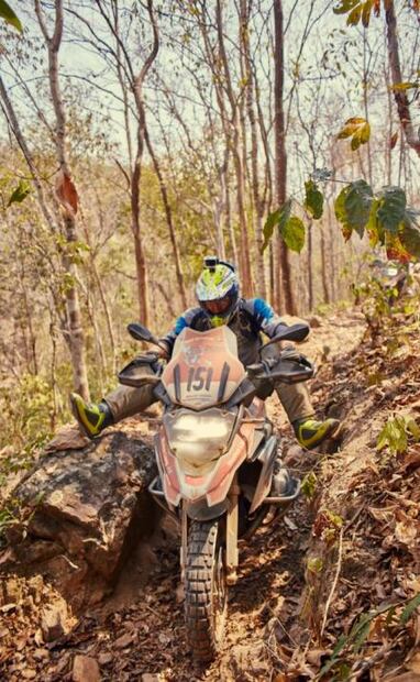 BMW se llevará a 3 mexicanos a una aventura extrema hasta Mongolia 