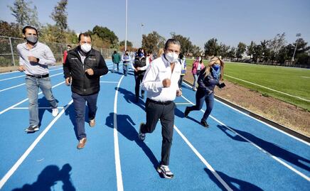 Remodelan y reinauguran gimnasio, pista de atletismo y alberca en Coyoacán